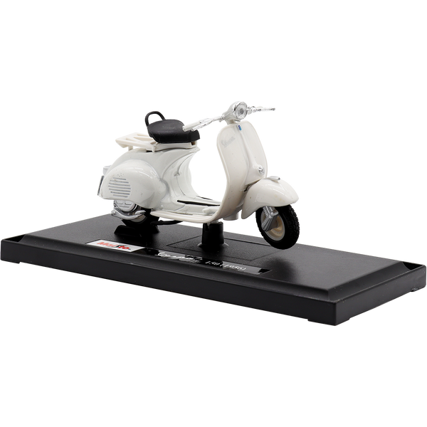 Maisto Vespa 150 (1956) 1:18 Die-Cast Model // White