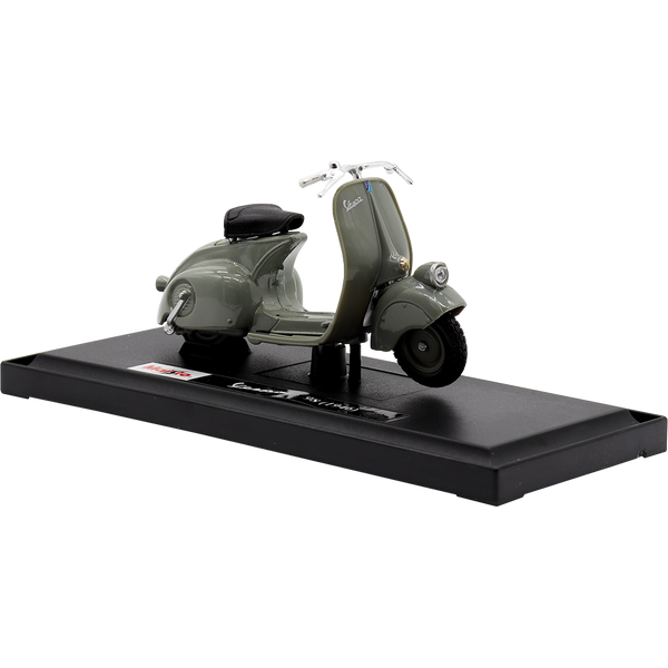 Maisto Vespa 98 (1946) 1:18 Die-Cast Model // Grey